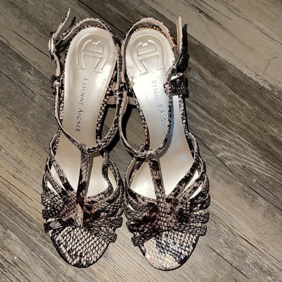 Sale! 🔥🔥 🔥 🔥 Etienne Aigner Brown Snakeskin Sandals - Picture 2 of 4